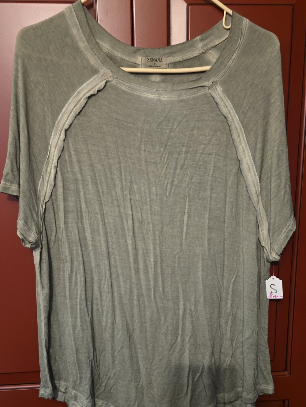 Zenana Outfitters WoMen's Sage Green Short Sleeve Raglan Tee